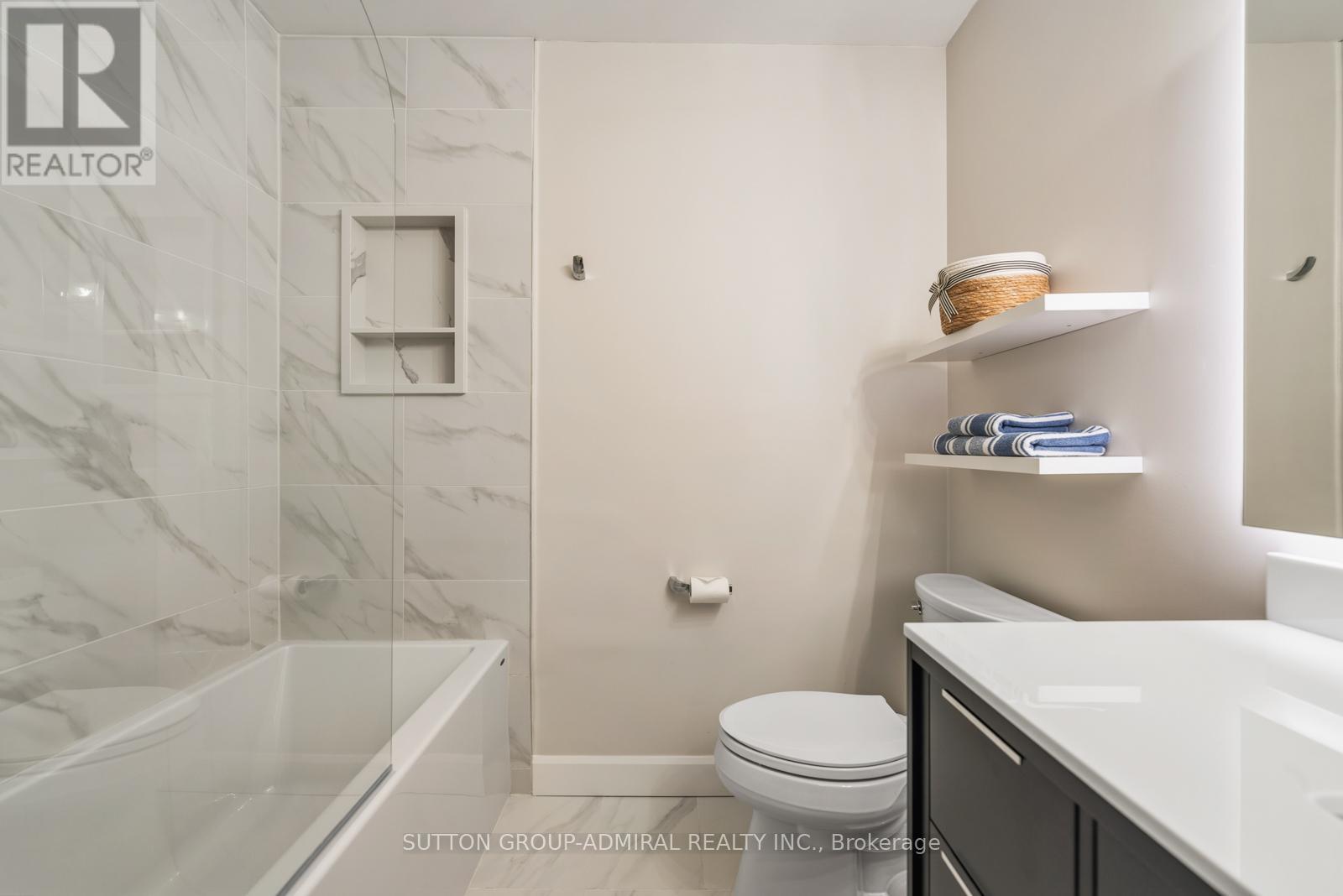 8 - 2341 Parkhaven Boulevard, Oakville, Ontario  L6H 7S5 - Photo 28 - W12938534