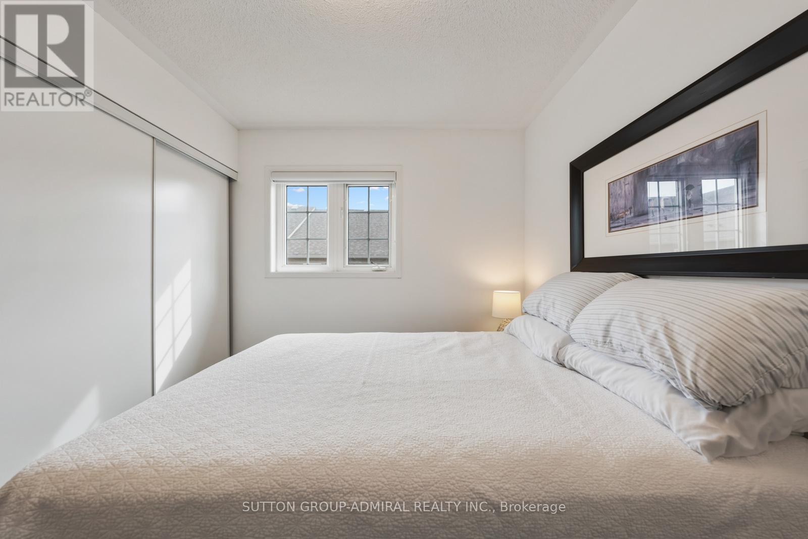 8 - 2341 Parkhaven Boulevard, Oakville, Ontario  L6H 7S5 - Photo 32 - W12938534