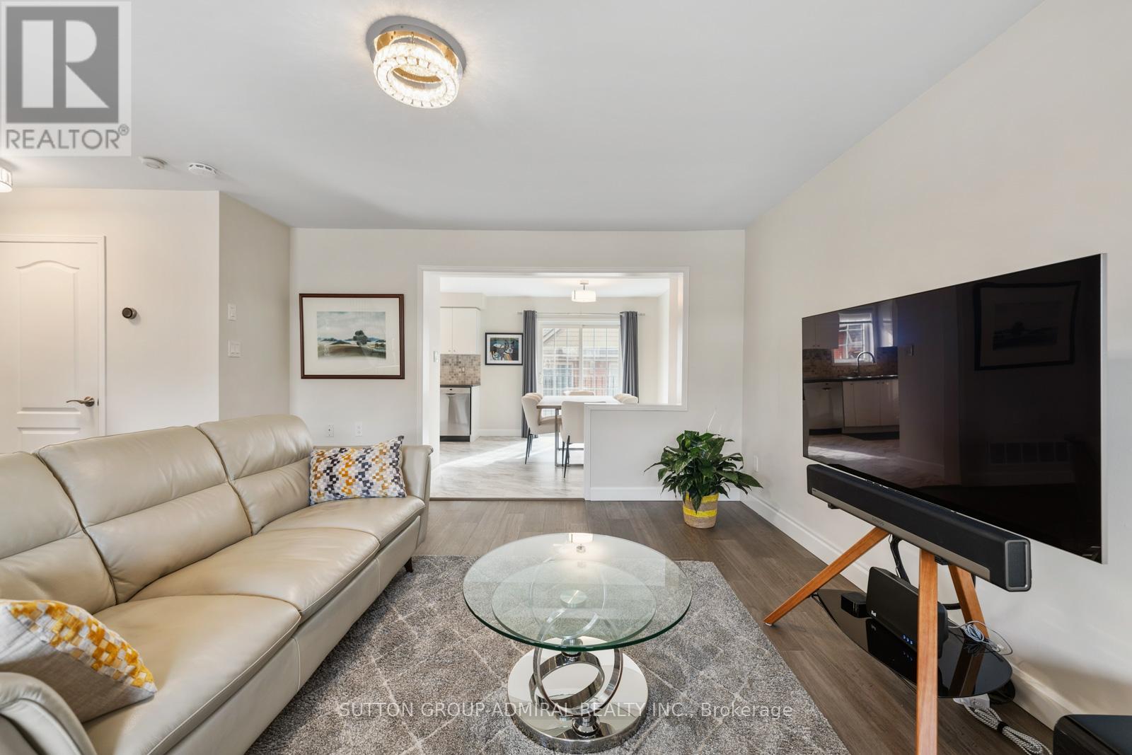 8 - 2341 Parkhaven Boulevard, Oakville, Ontario  L6H 7S5 - Photo 9 - W12938534