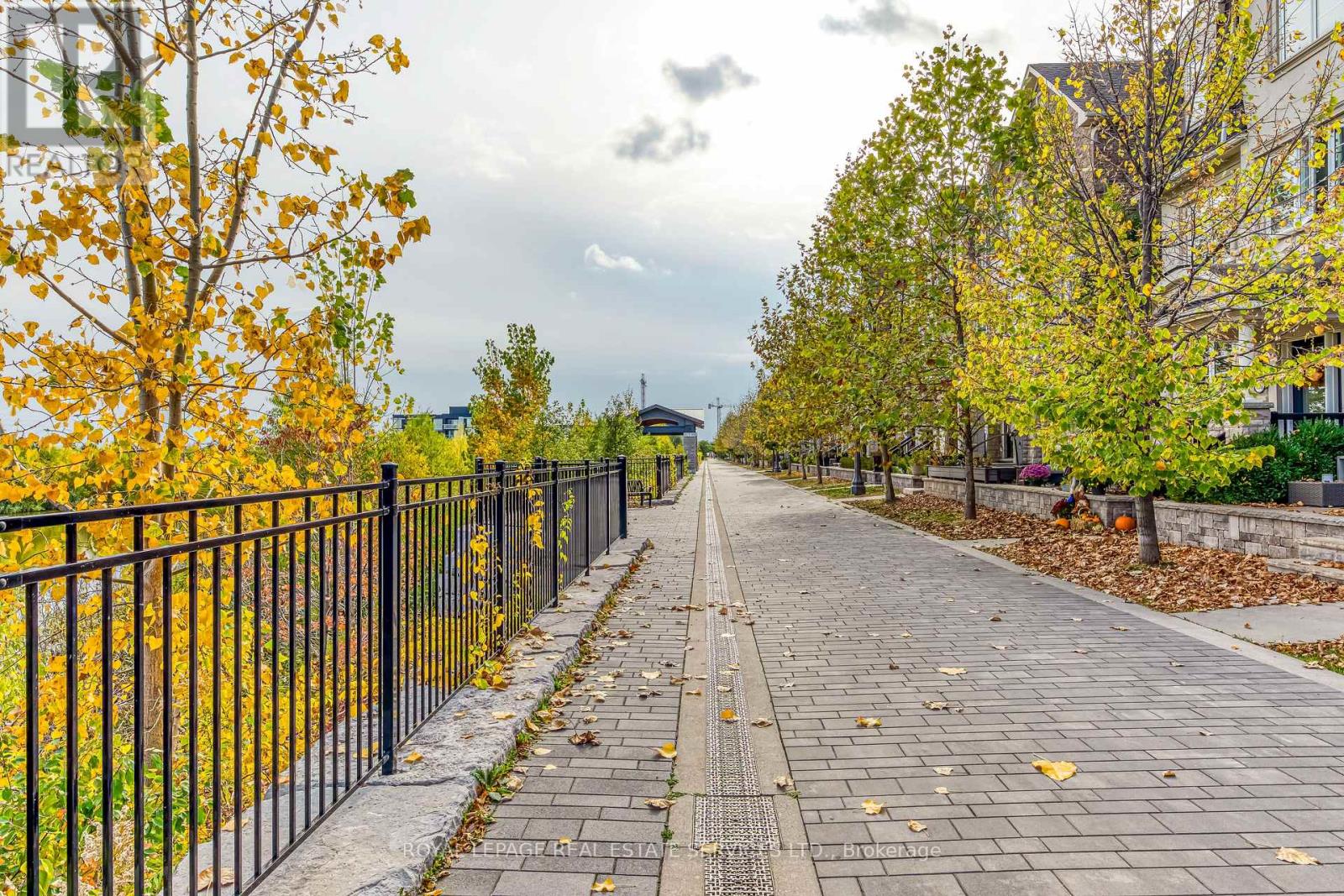 18 - 3002 Preserve Drive, Oakville, Ontario  L6M 0V2 - Photo 5 - W12938538