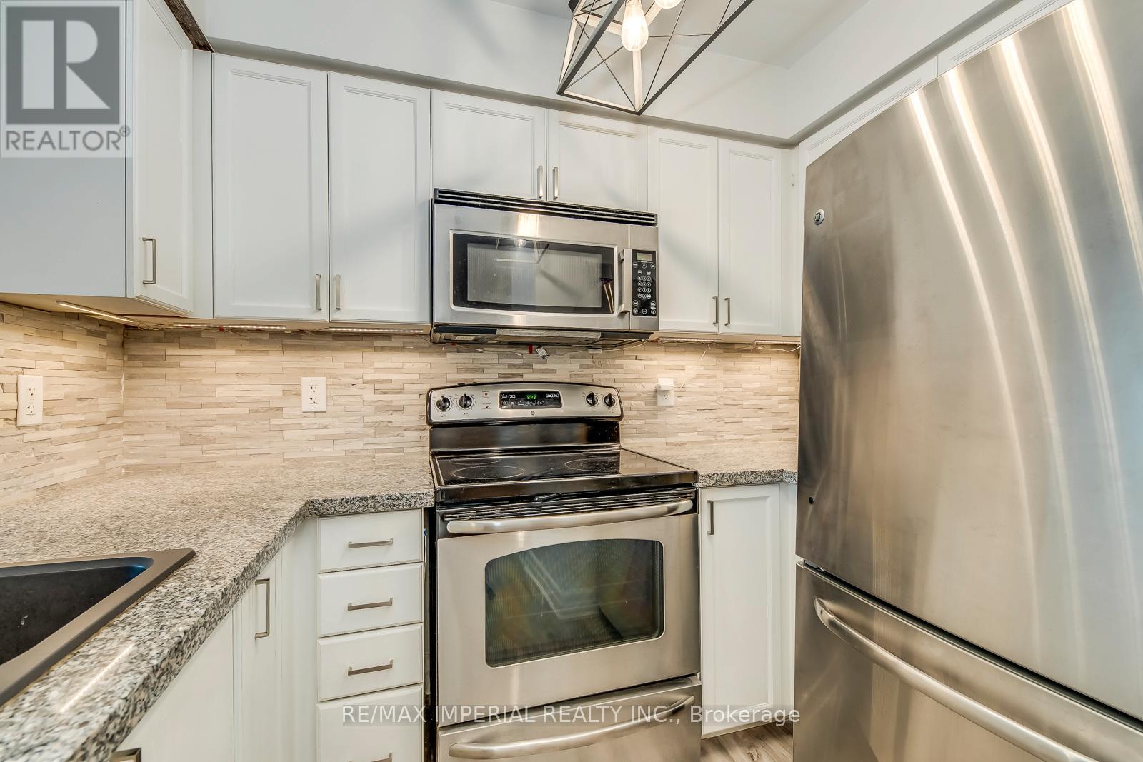 210 - 4850 Glen Erin Drive, Mississauga, Ontario  L5M 7S1 - Photo 17 - W12938544