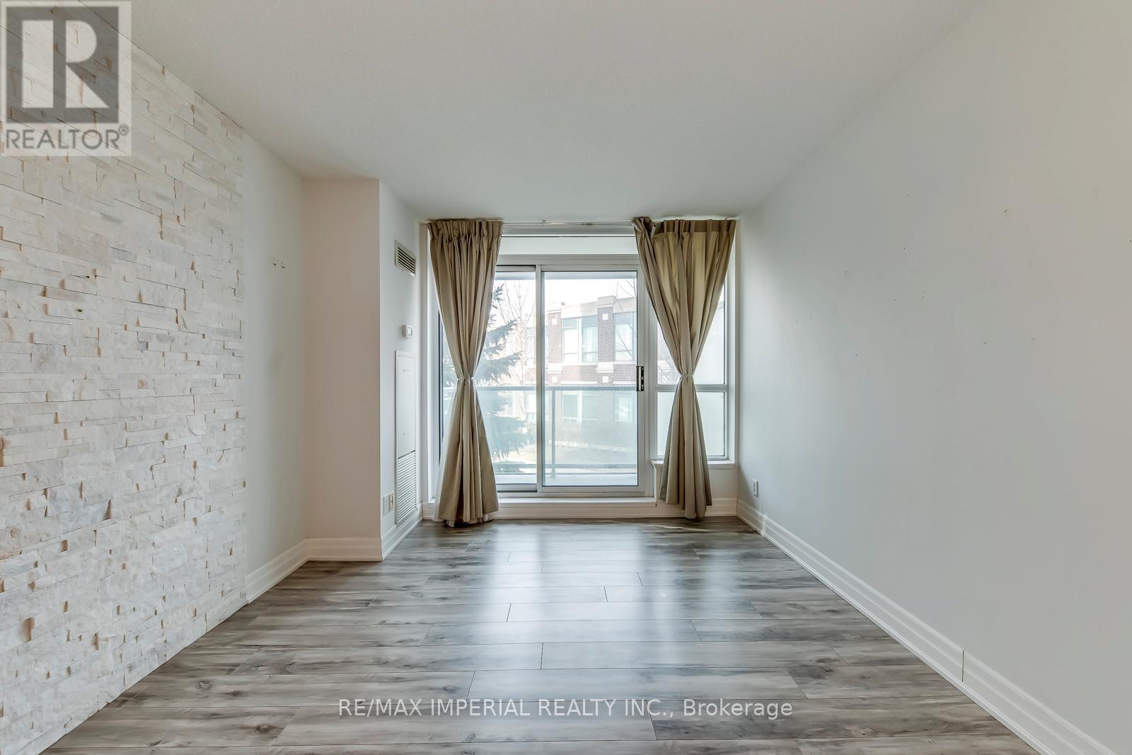 210 - 4850 Glen Erin Drive, Mississauga, Ontario  L5M 7S1 - Photo 22 - W12938544