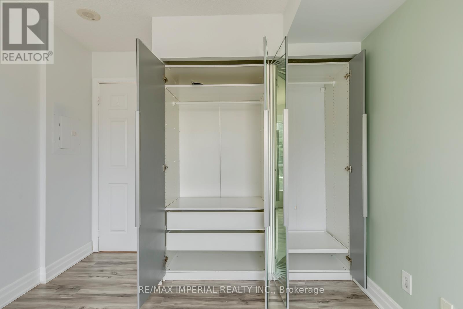 210 - 4850 Glen Erin Drive, Mississauga, Ontario  L5M 7S1 - Photo 31 - W12938544