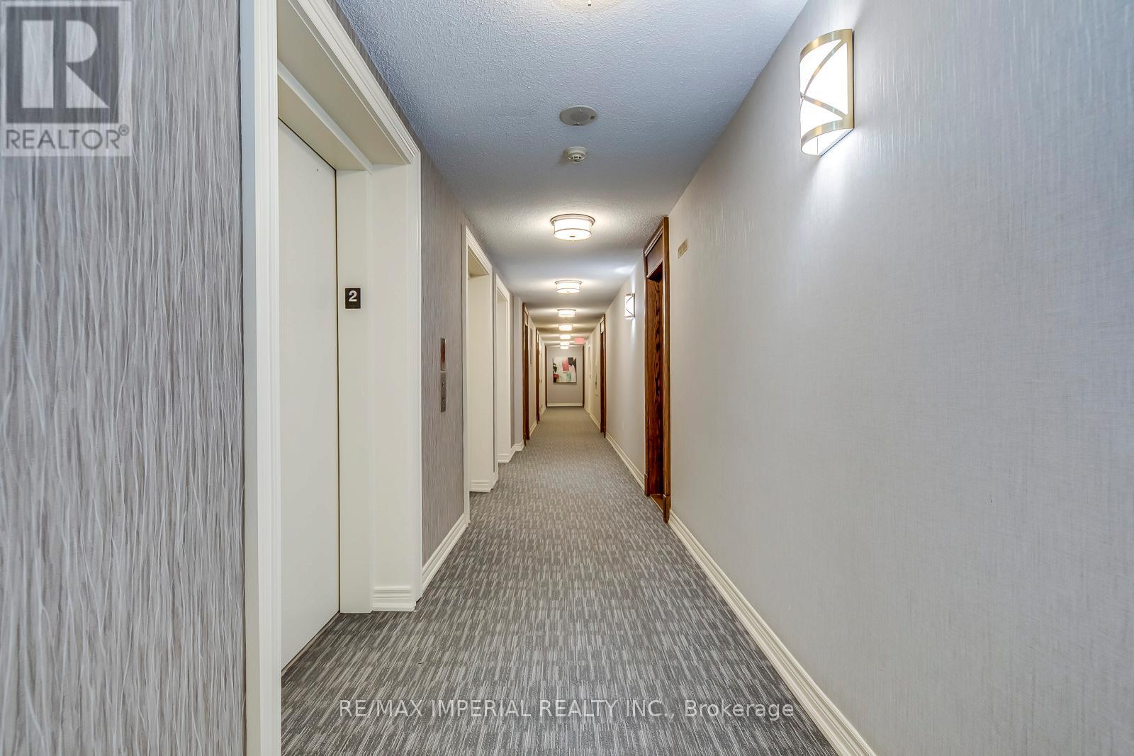 210 - 4850 Glen Erin Drive, Mississauga, Ontario  L5M 7S1 - Photo 6 - W12938544