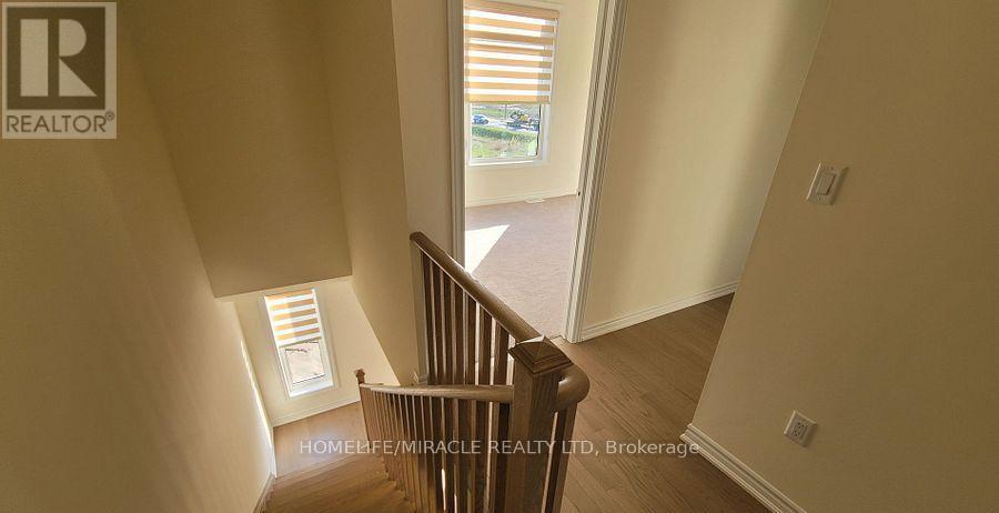 109 Donald Ficht Crescent, Brampton, Ontario  L7A 5H7 - Photo 14 - W12938550