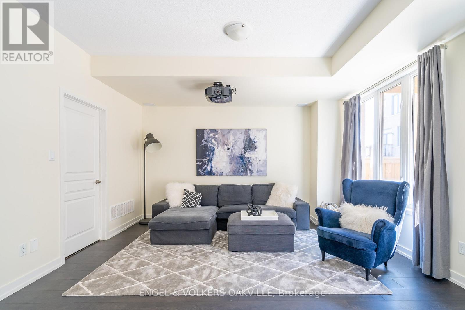 228 Wheat Boom Drive, Oakville, Ontario  L6H 0P4 - Photo 8 - W12938590