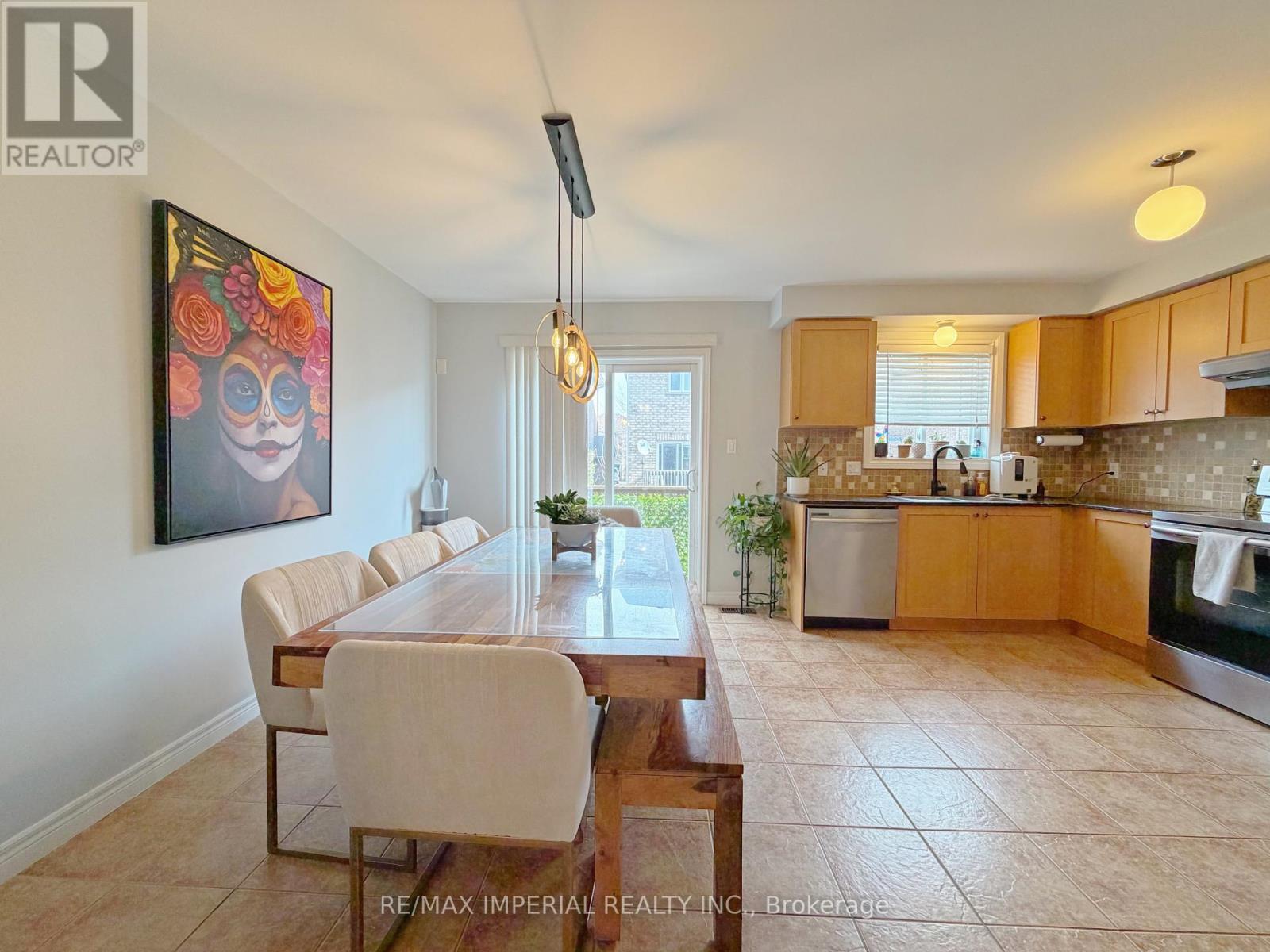 60 - 2280 Baronwood Drive, Oakville, Ontario  L6M 5J8 - Photo 12 - W12938598