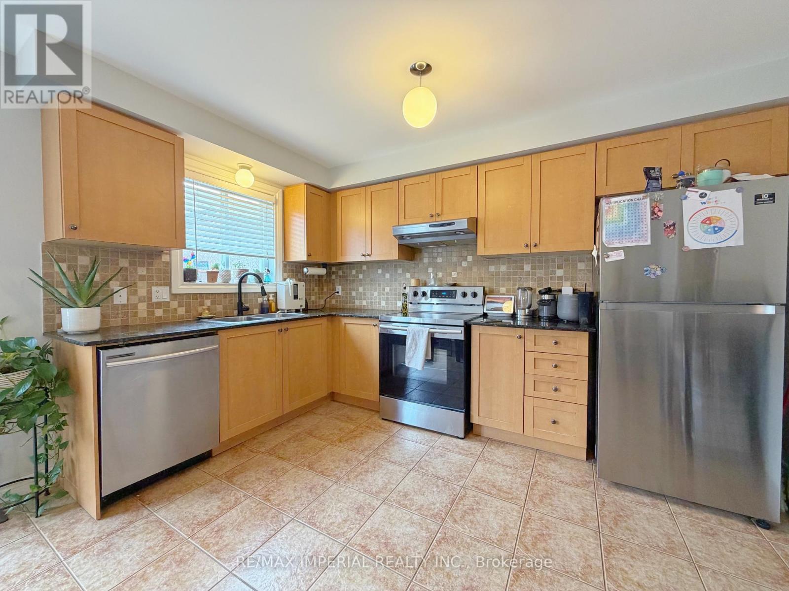 60 - 2280 Baronwood Drive, Oakville, Ontario  L6M 5J8 - Photo 13 - W12938598