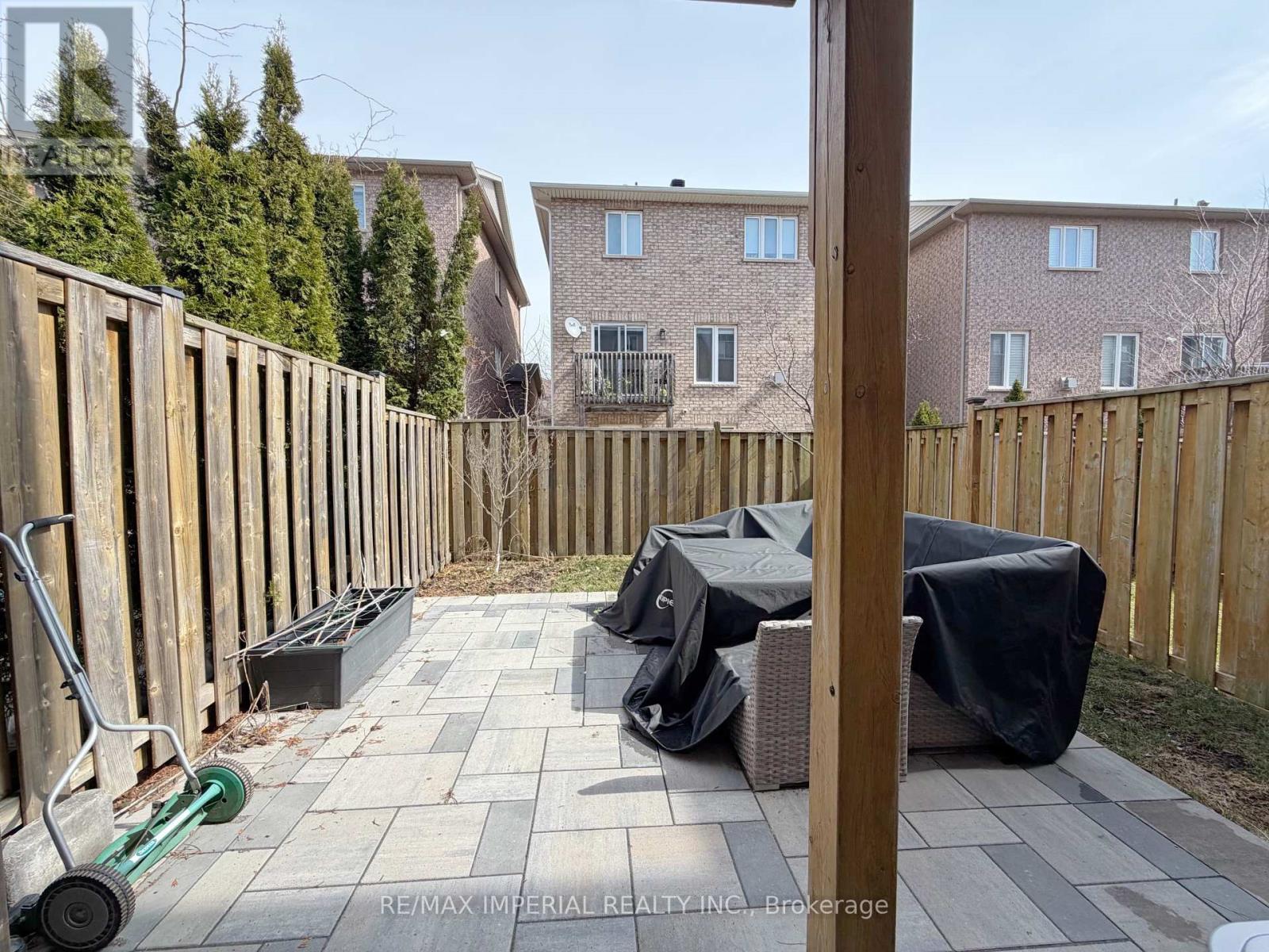 60 - 2280 Baronwood Drive, Oakville, Ontario  L6M 5J8 - Photo 25 - W12938598