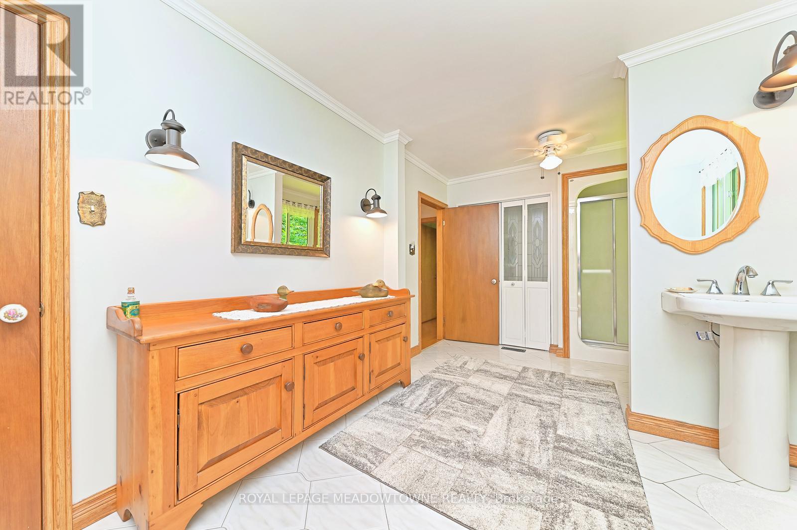 4 Ann Street, Halton Hills, Ontario  L7G 2V2 - Photo 33 - W12938610