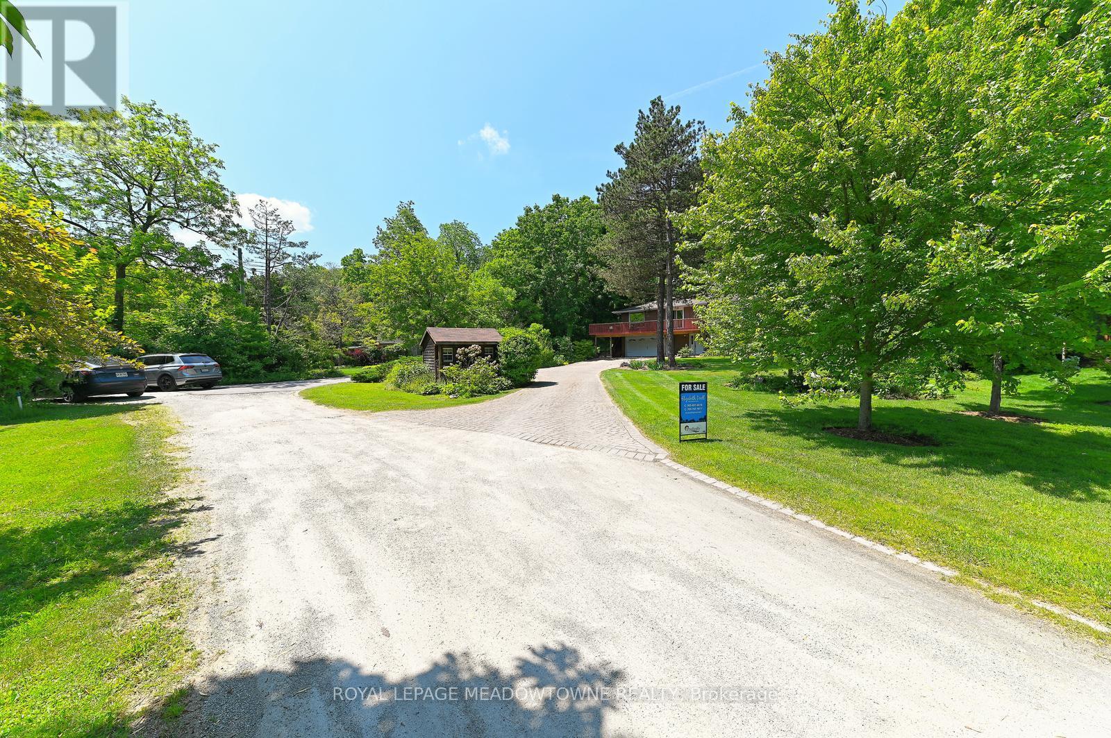 4 Ann Street, Halton Hills, Ontario  L7G 2V2 - Photo 42 - W12938610