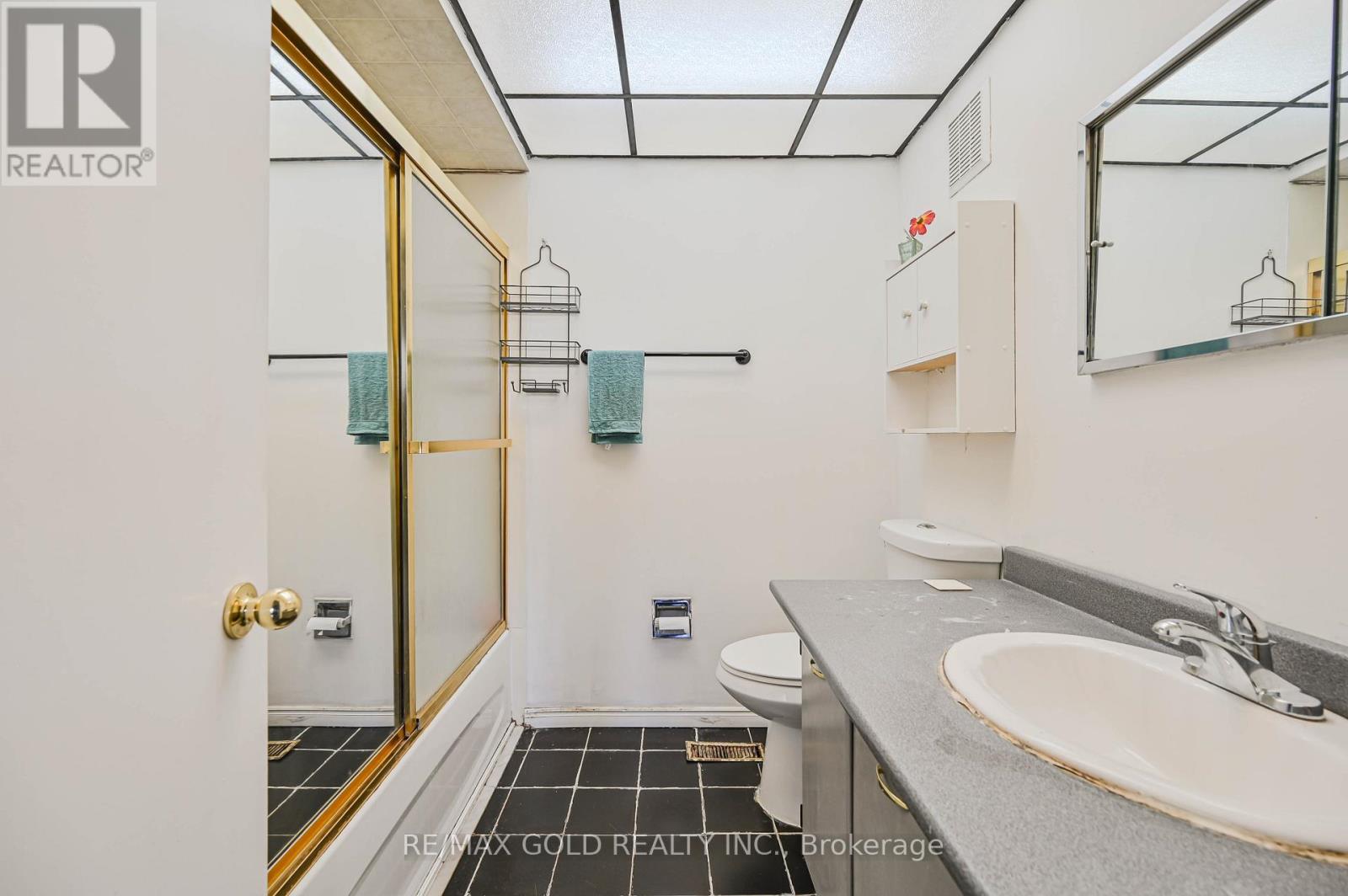 7232 Redfox Road, Mississauga, Ontario  L4T 2L8 - Photo 28 - W12938642