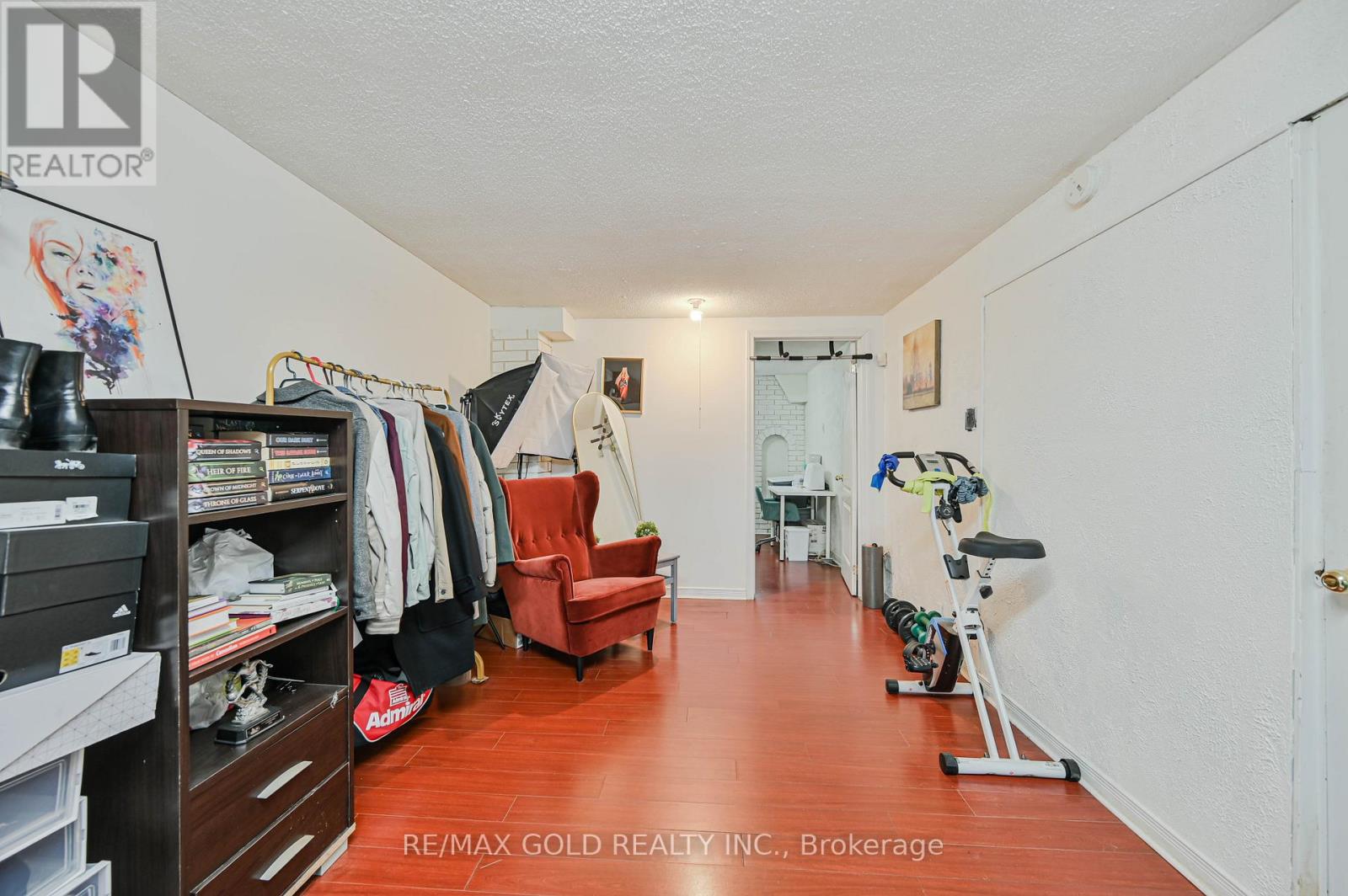 7232 Redfox Road, Mississauga, Ontario  L4T 2L8 - Photo 33 - W12938642