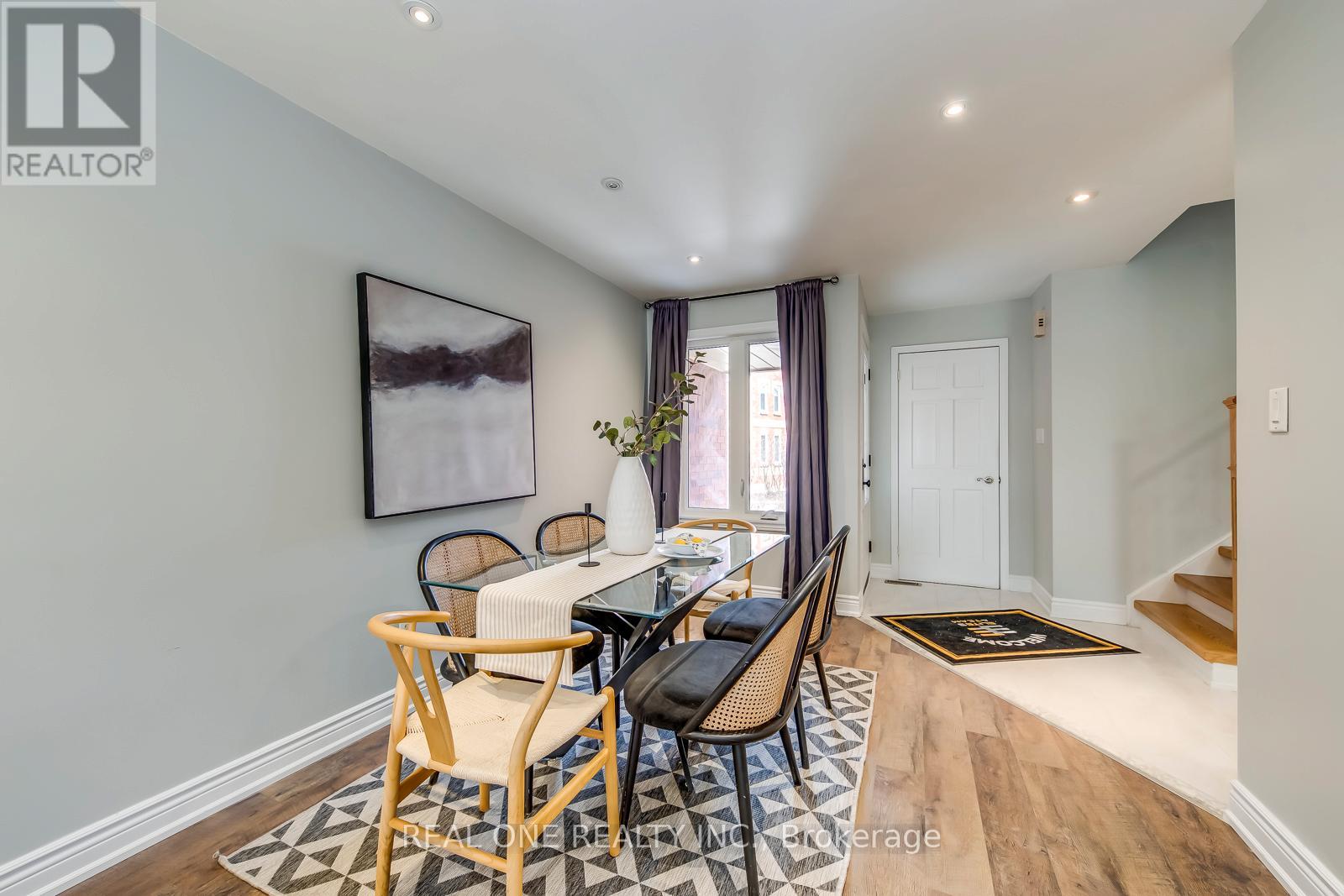 2 - 2006 Glenada Crescent, Oakville, Ontario  L6H 5R9 - Photo 13 - W12938650