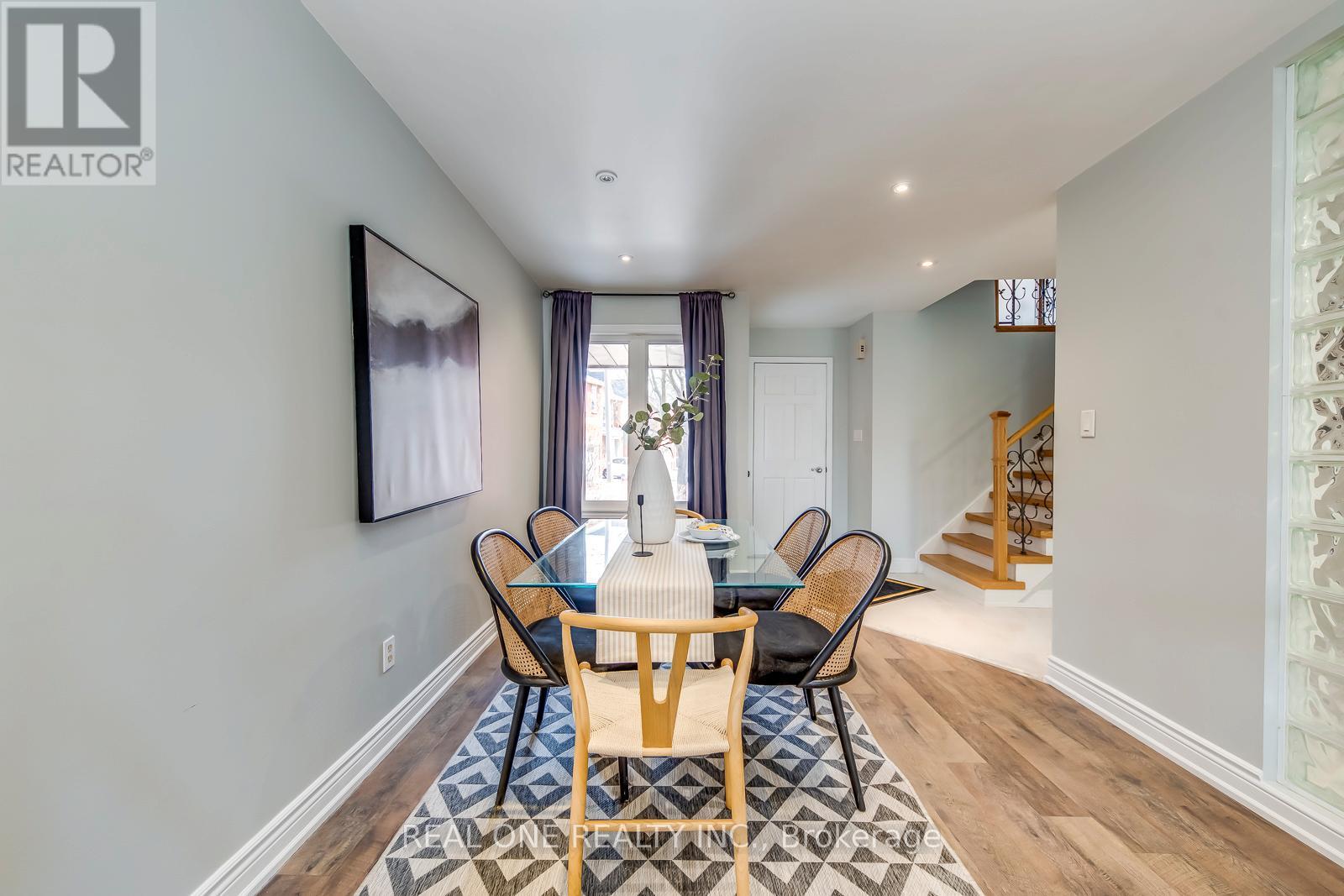 2 - 2006 Glenada Crescent, Oakville, Ontario  L6H 5R9 - Photo 14 - W12938650