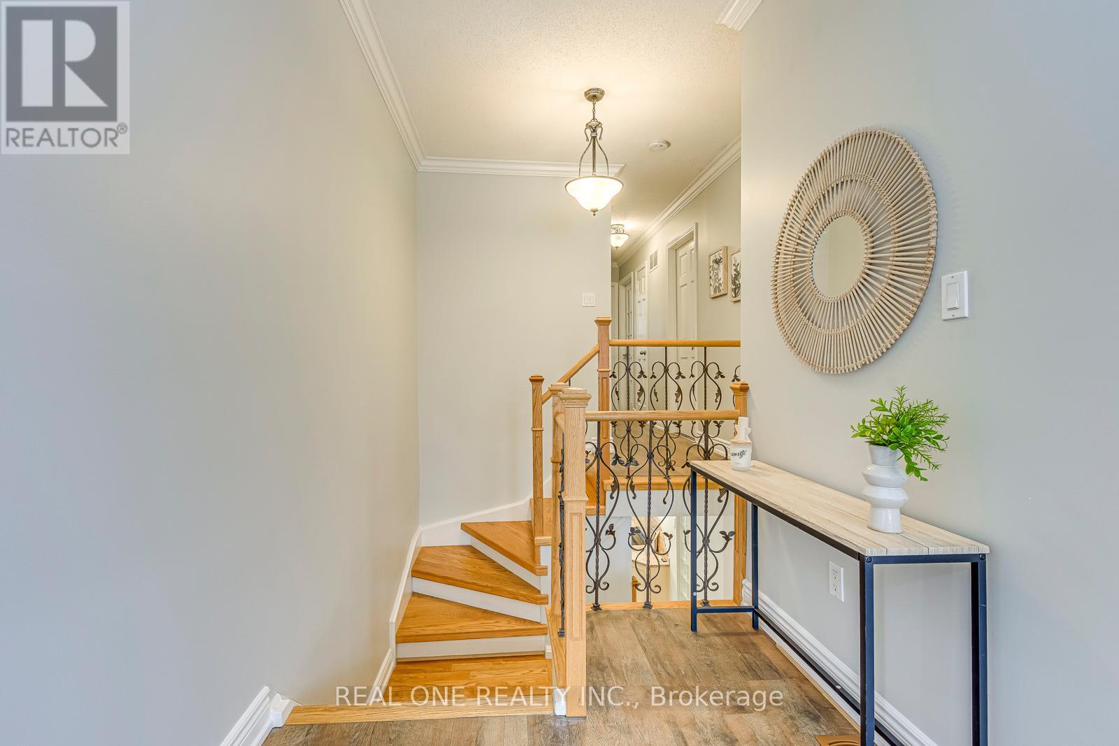 2 - 2006 Glenada Crescent, Oakville, Ontario  L6H 5R9 - Photo 27 - W12938650