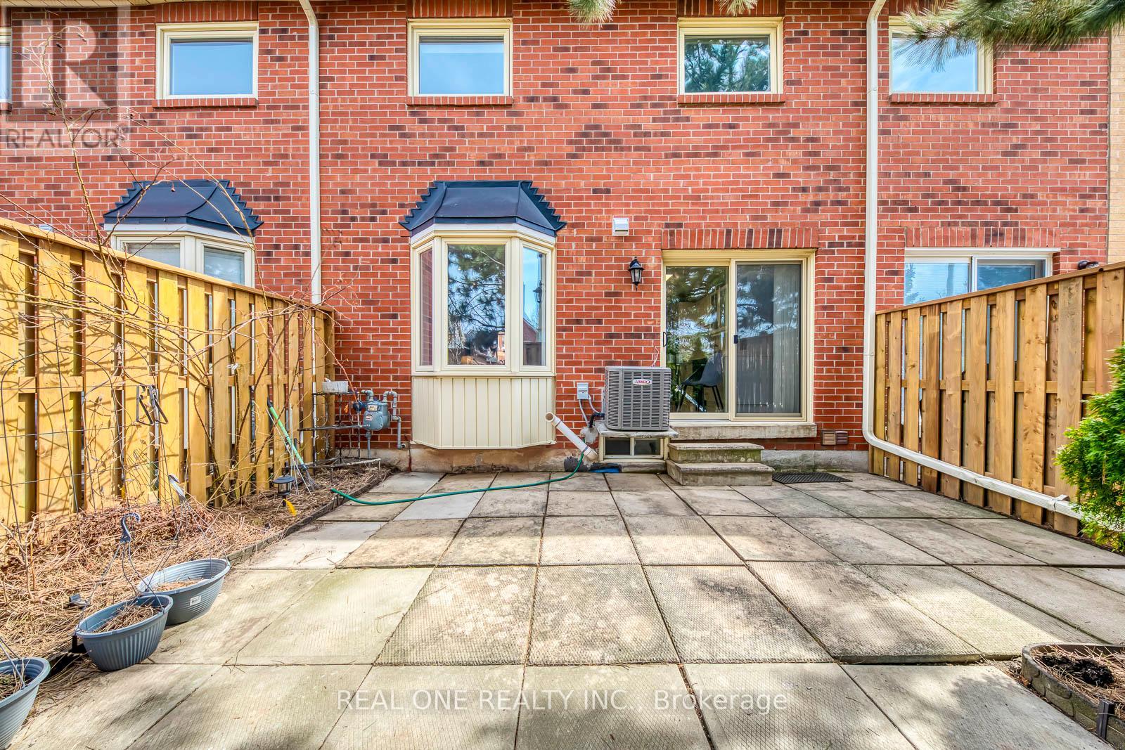 2 - 2006 Glenada Crescent, Oakville, Ontario  L6H 5R9 - Photo 48 - W12938650