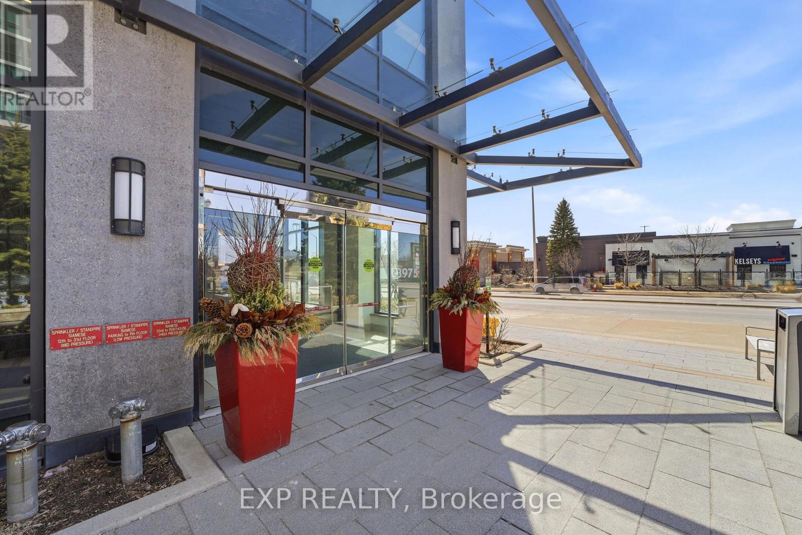 401 - 3975 Grand Park Drive, Mississauga, Ontario  L5B 0K4 - Photo 2 - W12938652