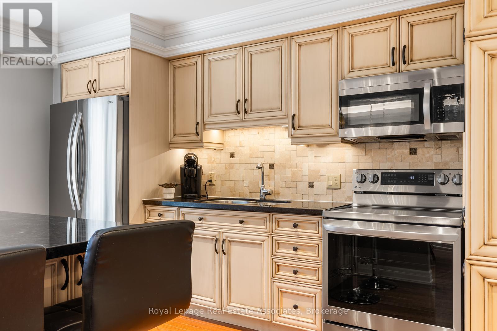 25 - 2766 Folkway Drive, Mississauga, Ontario  L5L 3M3 - Photo 17 - W12938666