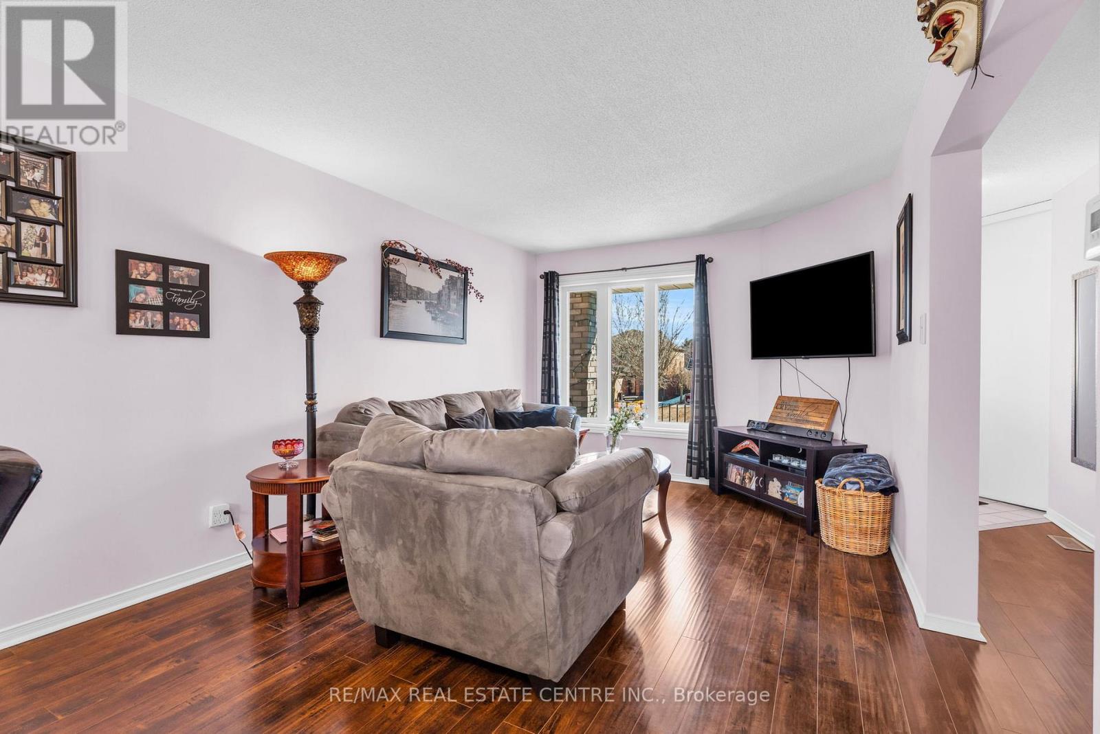 190 Lisa Marie Drive, Orangeville, Ontario  L9W 4P7 - Photo 7 - W12938682