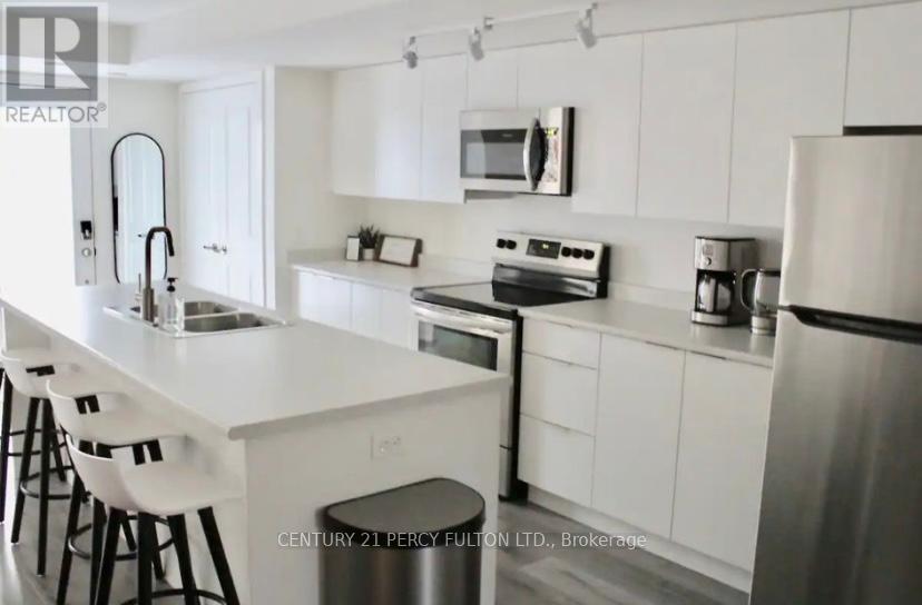 112 - 3078 Sixth Line, Oakville, Ontario  L6M 4J9 - Photo 6 - W12938744