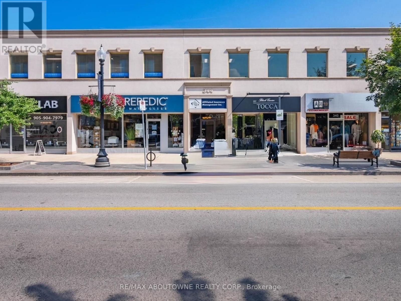 344C - 344 LAKESHORE ROAD E, Oakville, Ontario