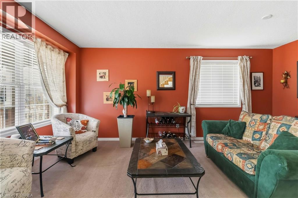 156 Osborn Avenue, Brantford, Ontario  N3T 6S7 - Photo 6 - 40816416