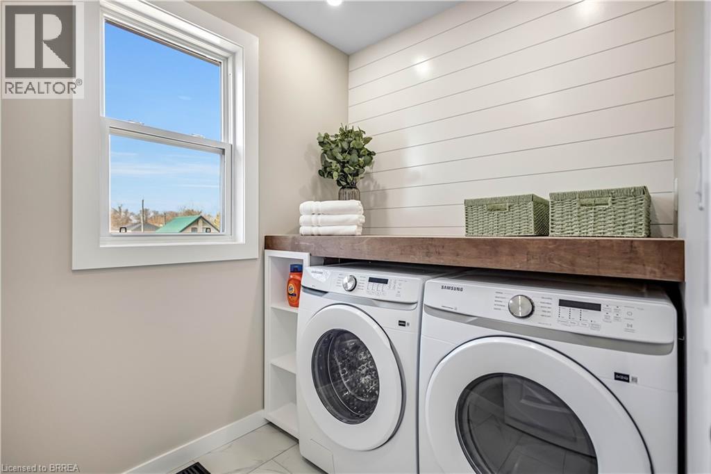 19 Kennedy Street, Brantford, Ontario  N3R 2C7 - Photo 28 - 40813454