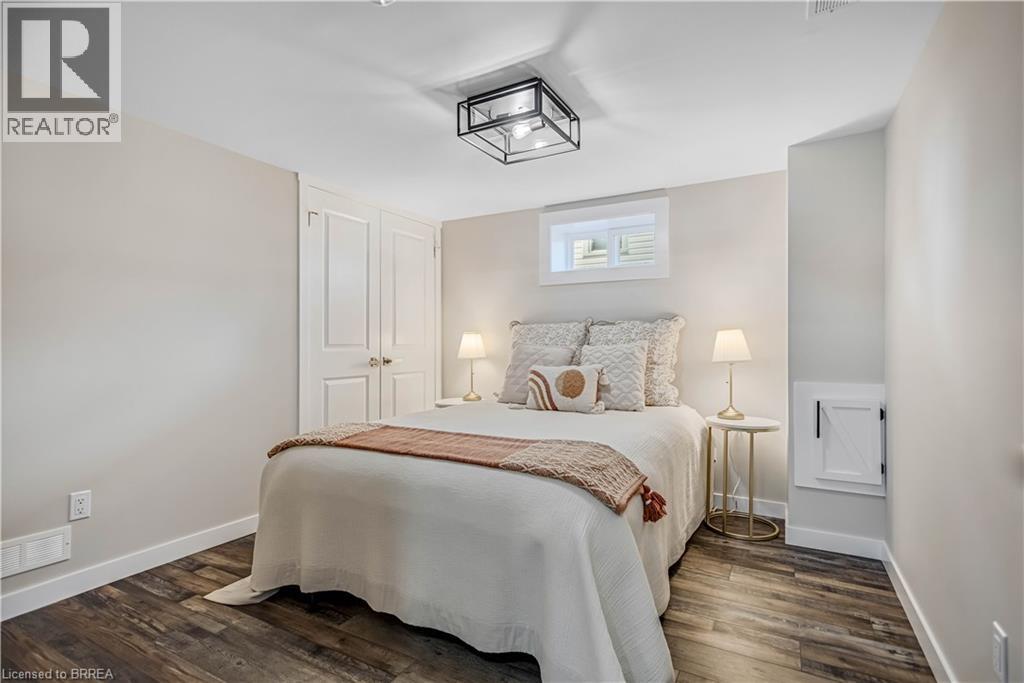 19 Kennedy Street, Brantford, Ontario  N3R 2C7 - Photo 33 - 40813454