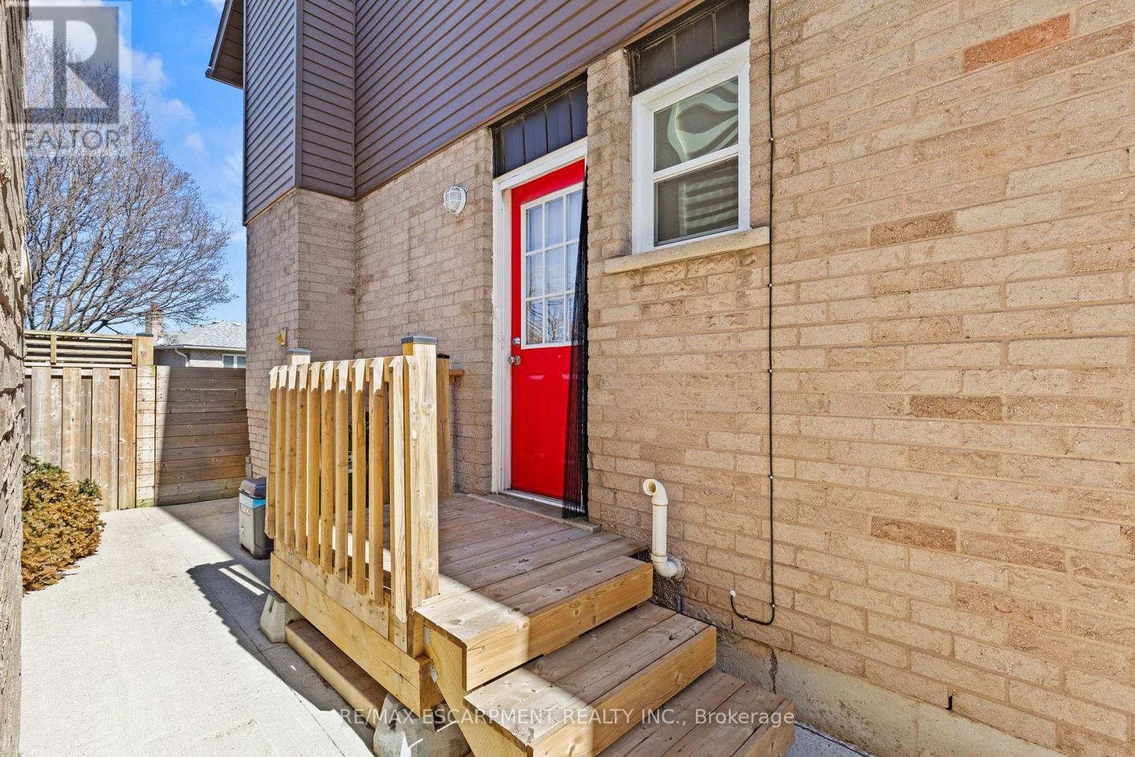 23 Ricardo Court, Hamilton, Ontario  L8W 2S1 - Photo 23 - X12938502