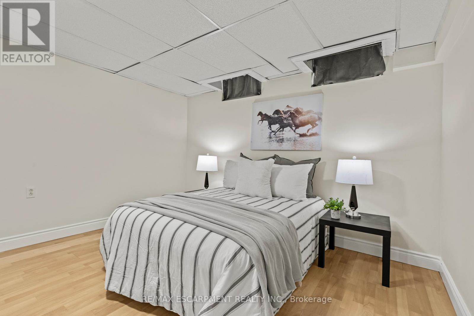 23 Ricardo Court, Hamilton, Ontario  L8W 2S1 - Photo 39 - X12938502