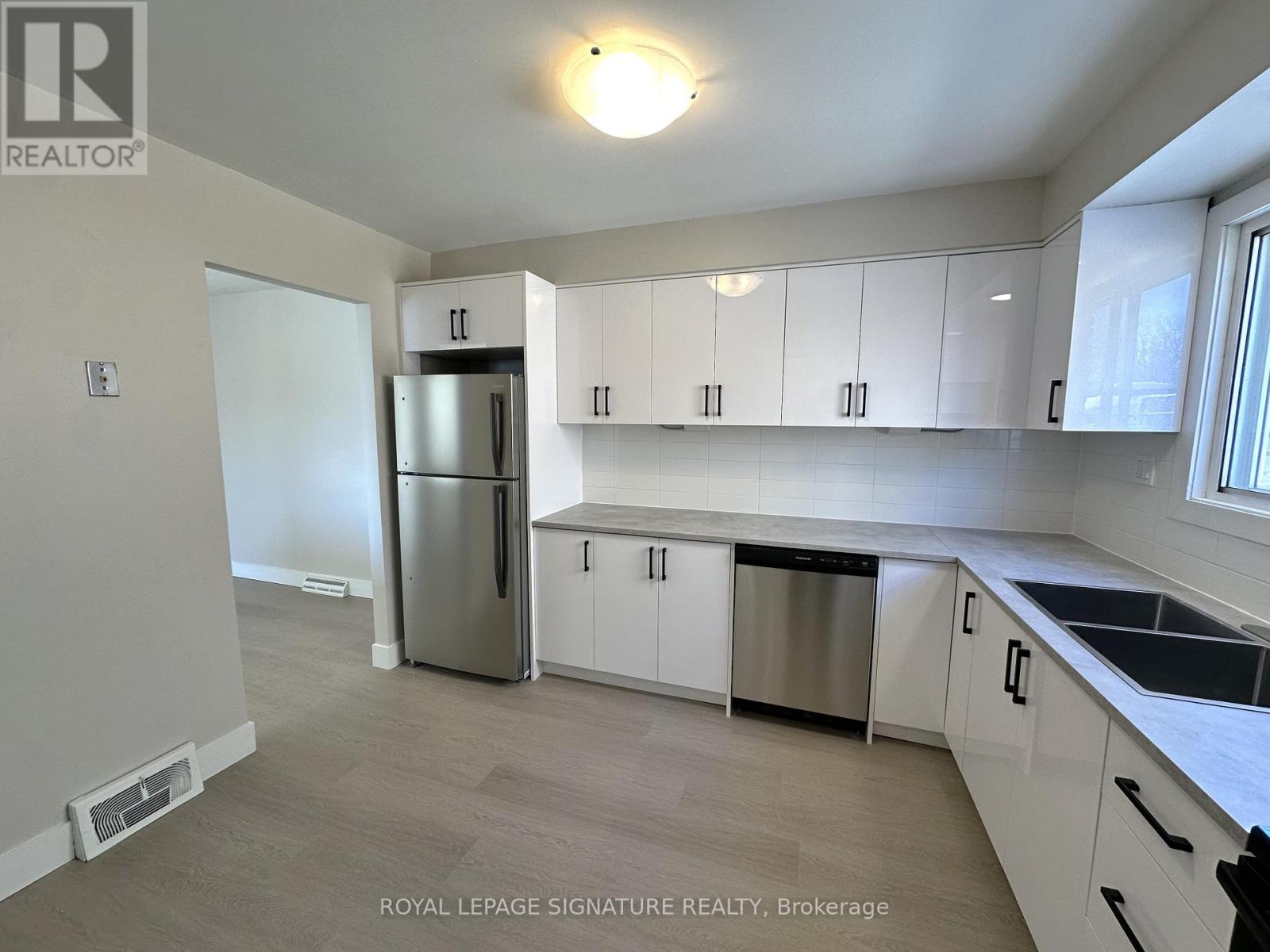 B - 107 Endicott Terrace, Welland, Ontario  L3C 5S3 - Photo 8 - X12938530