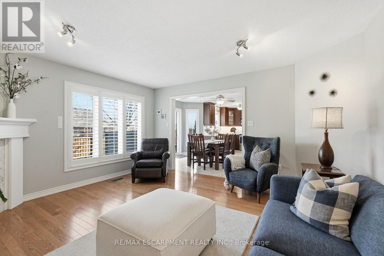 85 Heritage Drive, Hamilton, Ontario  L8G 4P5 - Photo 15 - X12938568