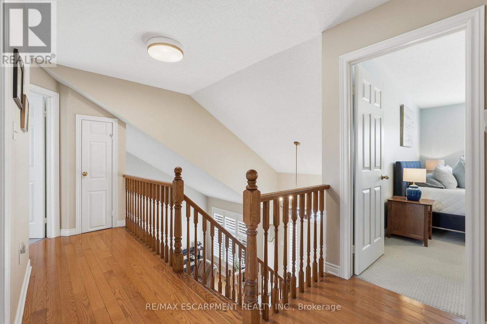 85 Heritage Drive, Hamilton, Ontario  L8G 4P5 - Photo 18 - X12938568