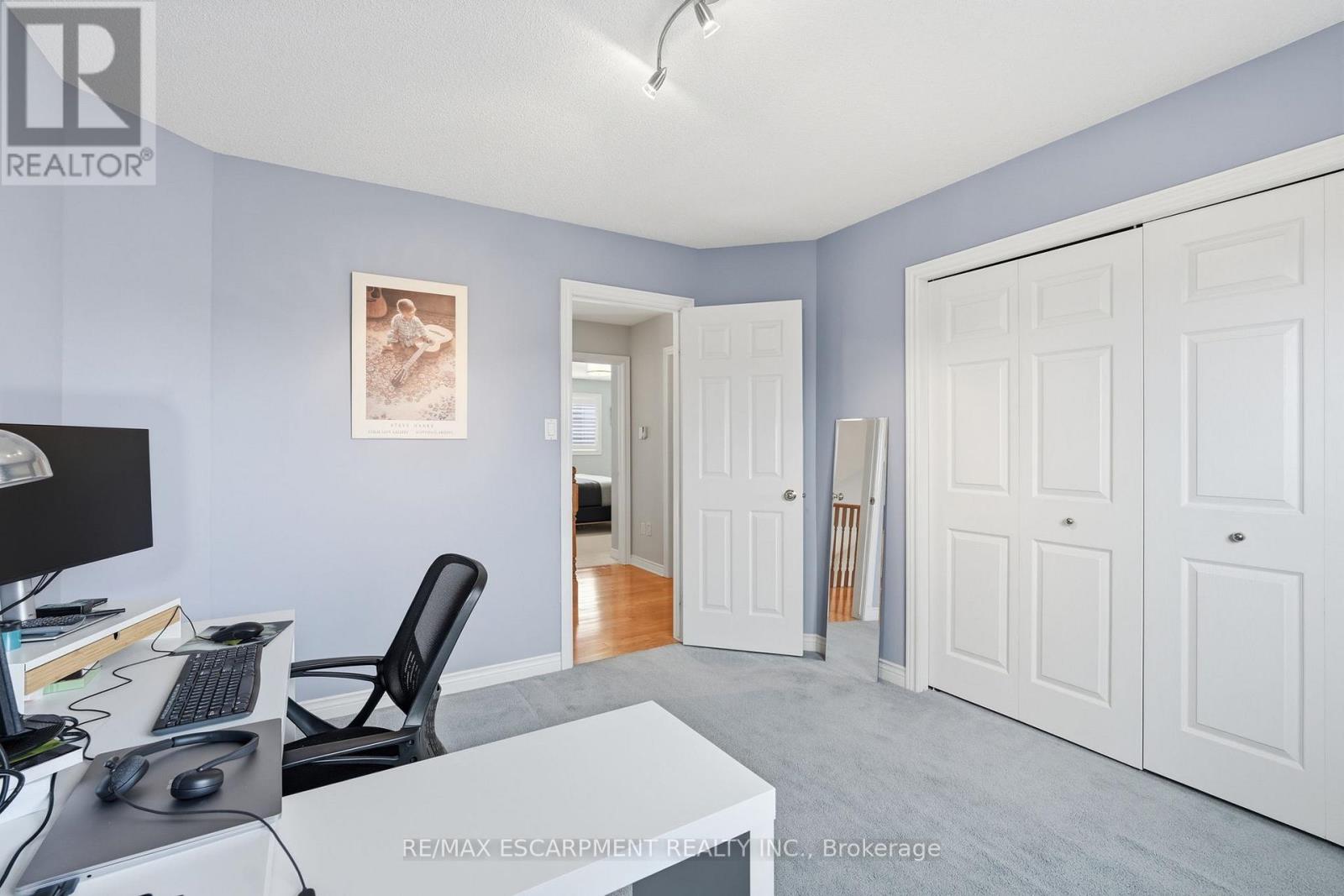 85 Heritage Drive, Hamilton, Ontario  L8G 4P5 - Photo 31 - X12938568