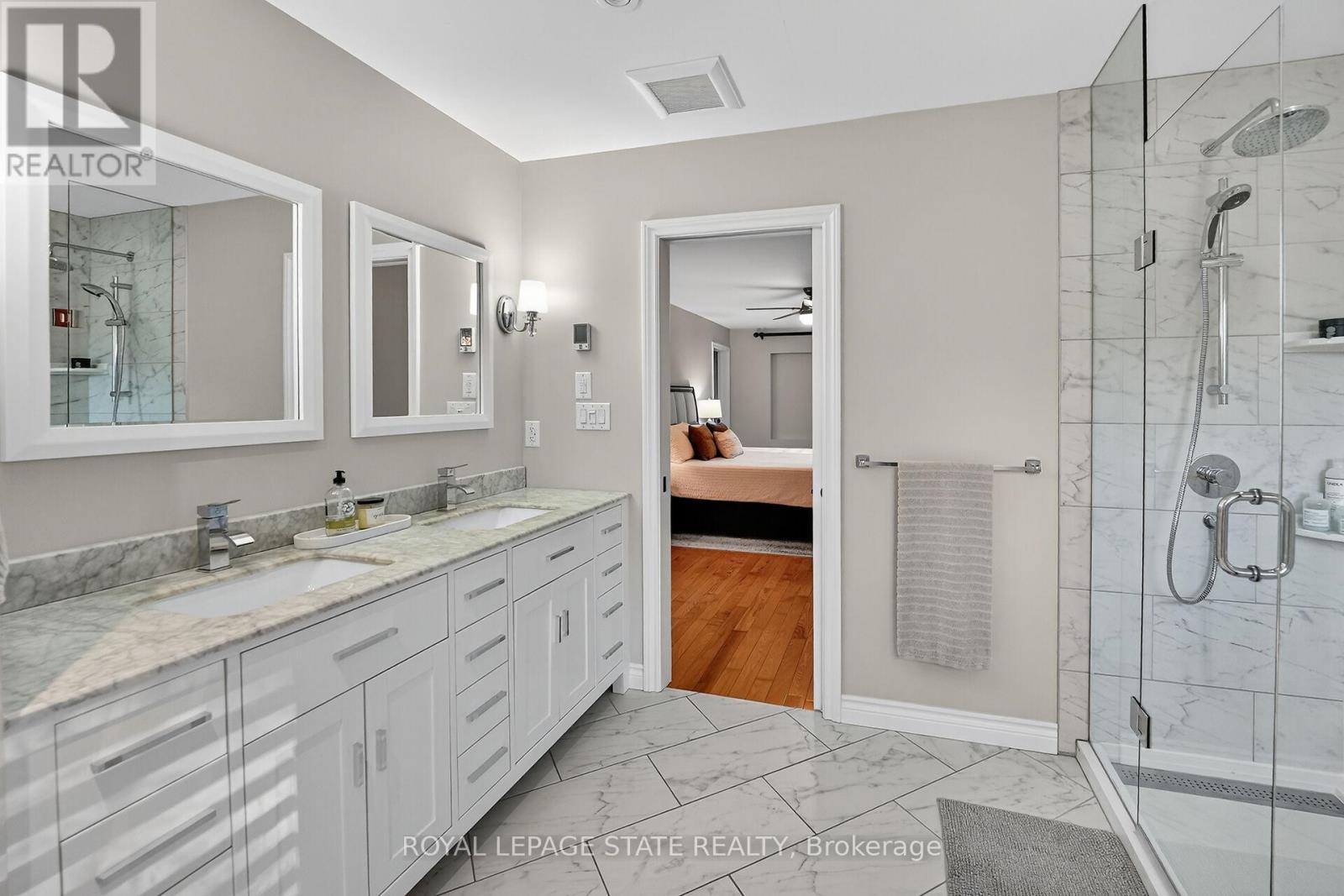 40 Parkwood Road, Grimsby, Ontario  L3M 4K9 - Photo 31 - X12938638