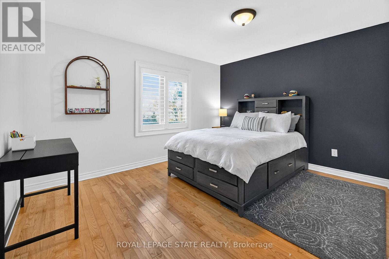 40 Parkwood Road, Grimsby, Ontario  L3M 4K9 - Photo 32 - X12938638