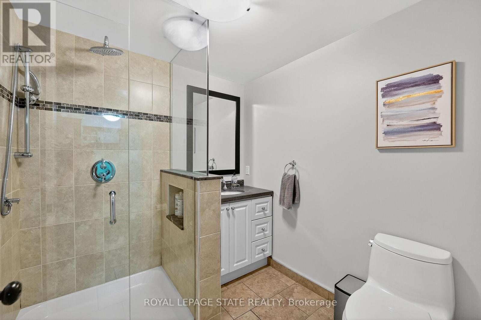 40 Parkwood Road, Grimsby, Ontario  L3M 4K9 - Photo 42 - X12938638