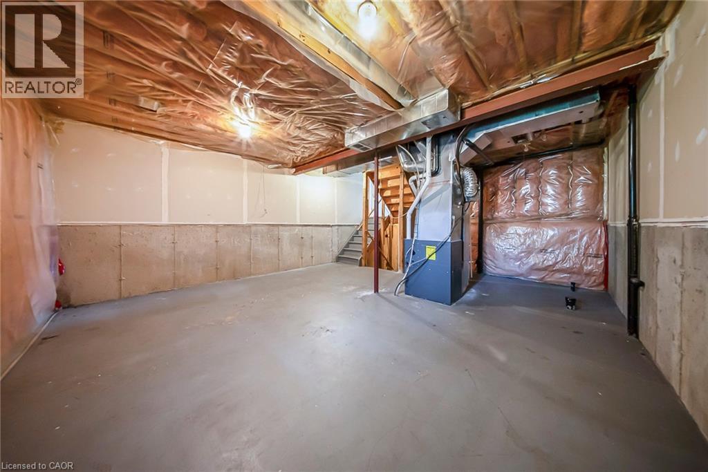 9 Red Clover Crescent, Kitchener, Ontario  N2E 4G9 - Photo 33 - 40816413