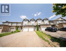 9 RED CLOVER Crescent, Kitchener, Ontario