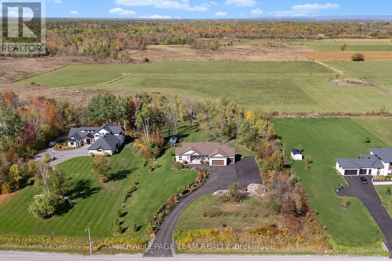 26 Synergy Way, Ottawa, Ontario  K2W 0K3 - Photo 2 - X12751970