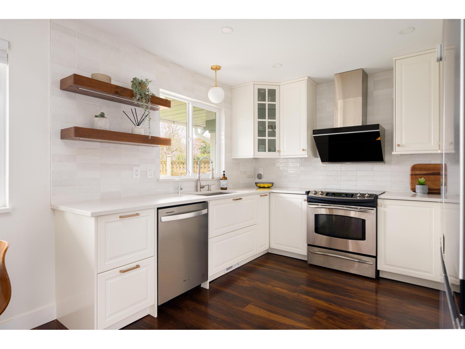 8572 164a Street, Surrey, British Columbia  V4N 3G8 - Photo 11 - R3105247