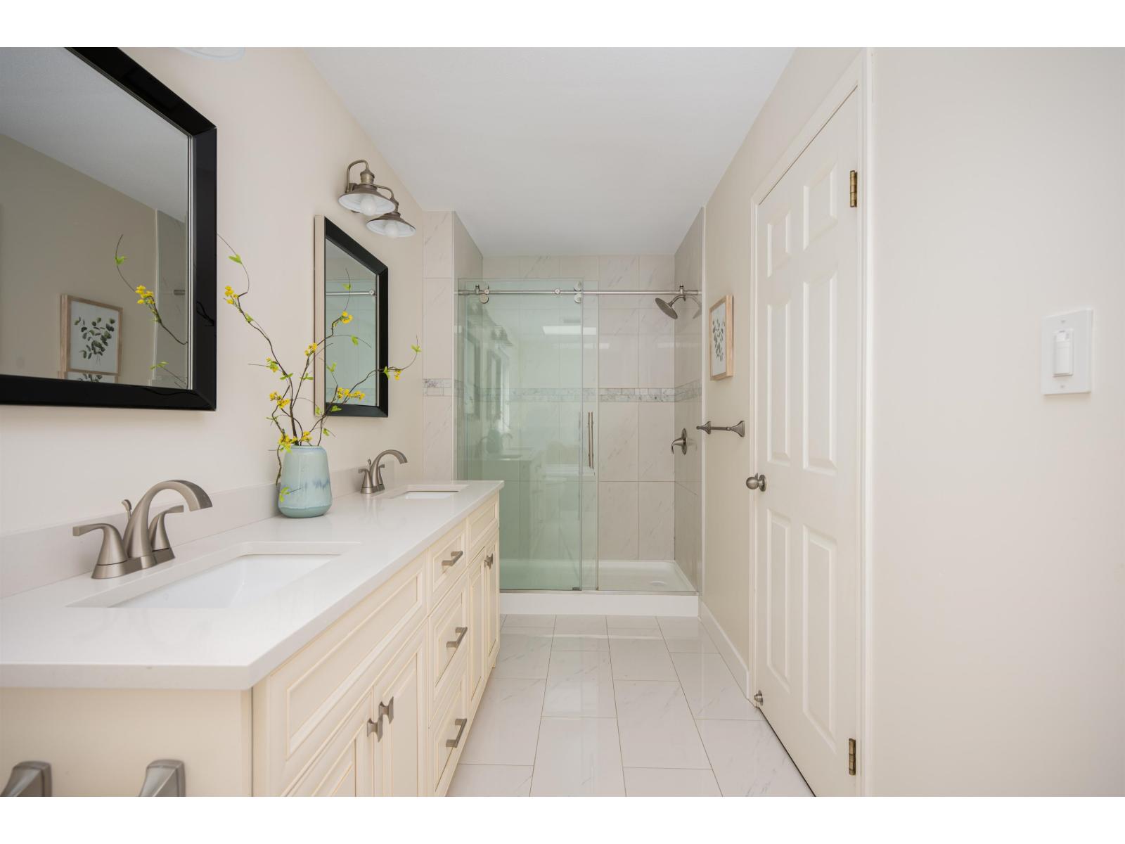 8572 164a Street, Surrey, British Columbia  V4N 3G8 - Photo 23 - R3105247