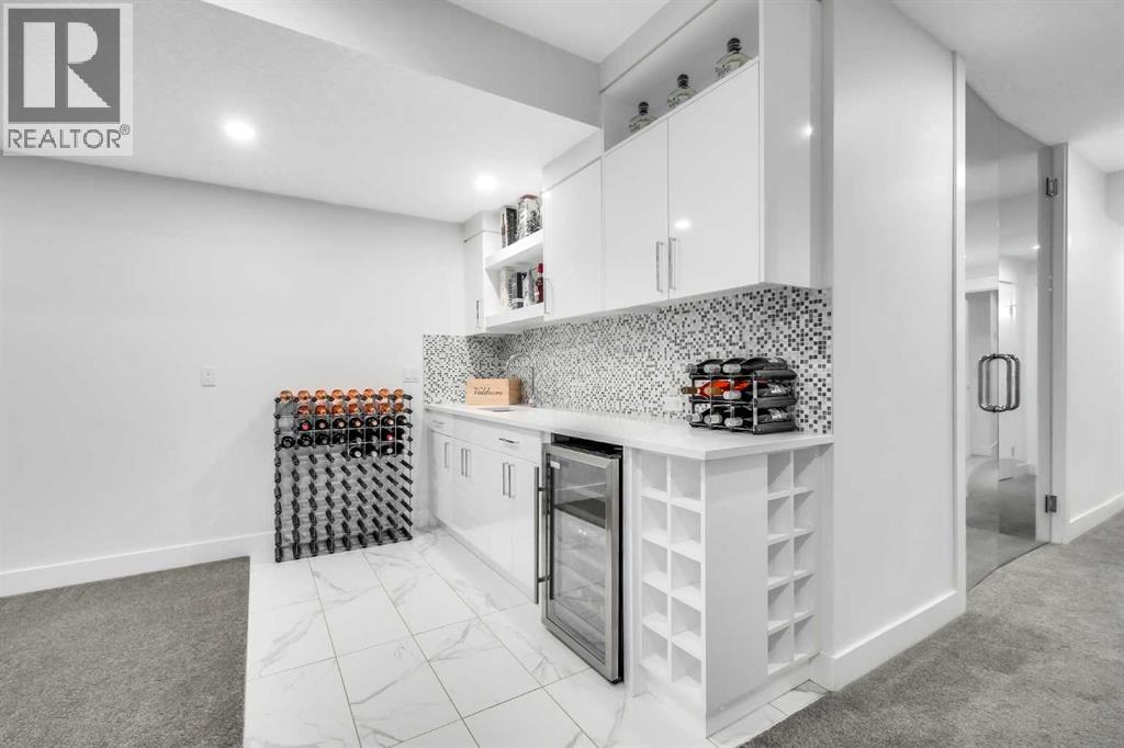 2415 25 Avenue NW, Calgary, Alberta  T2M 2C6 - Photo 28 - A2280146