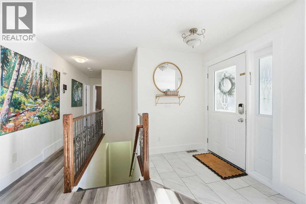 534 Hillview Gate, Strathmore, Alberta  T1P 1Z6 - Photo 3 - A2296088