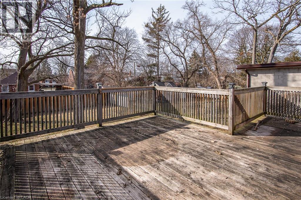 120 Fourth Avenue, Kitchener, Ontario  N2C 1N8 - Photo 5 - 40806209