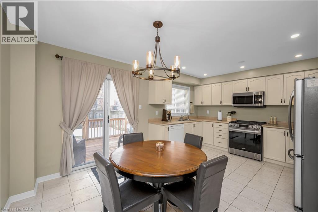 5179 Des Jardines Drive, Burlington, Ontario  L7L 6P7 - Photo 12 - 40807010