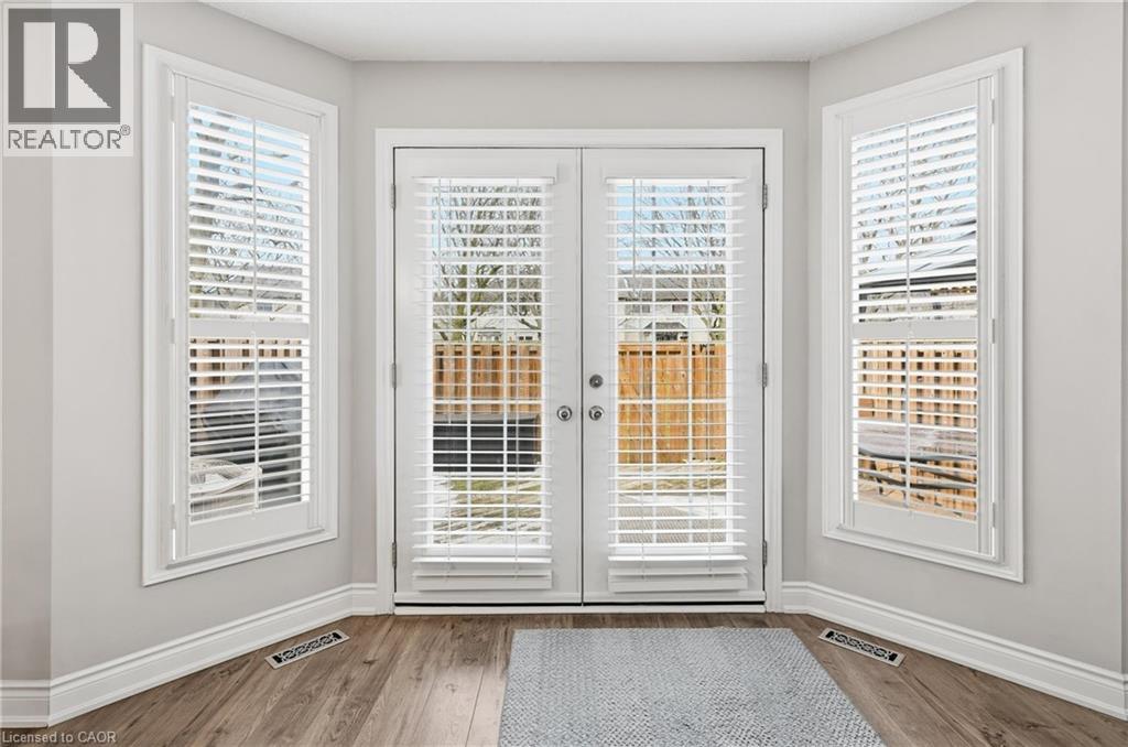 1 Royalwood Court Unit# 75, Stoney Creek, Ontario  L8E 4Y1 - Photo 18 - 40813533