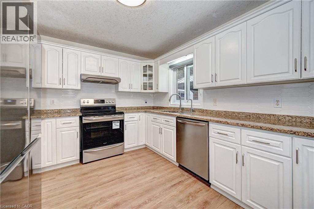 519 Yorkshire Drive, Waterloo, Ontario  N2T 2V1 - Photo 14 - 40815923