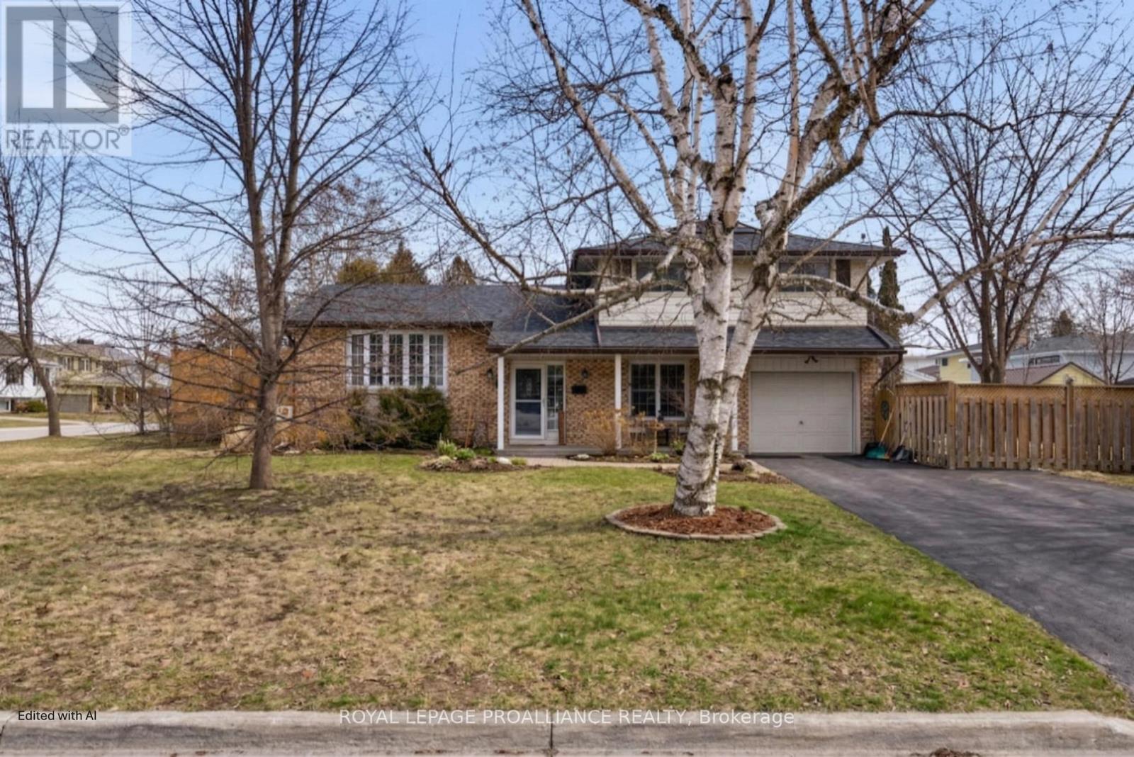 23 Diamond Crescent, Belleville, Ontario  K8N 5G5 - Photo 2 - X12822320